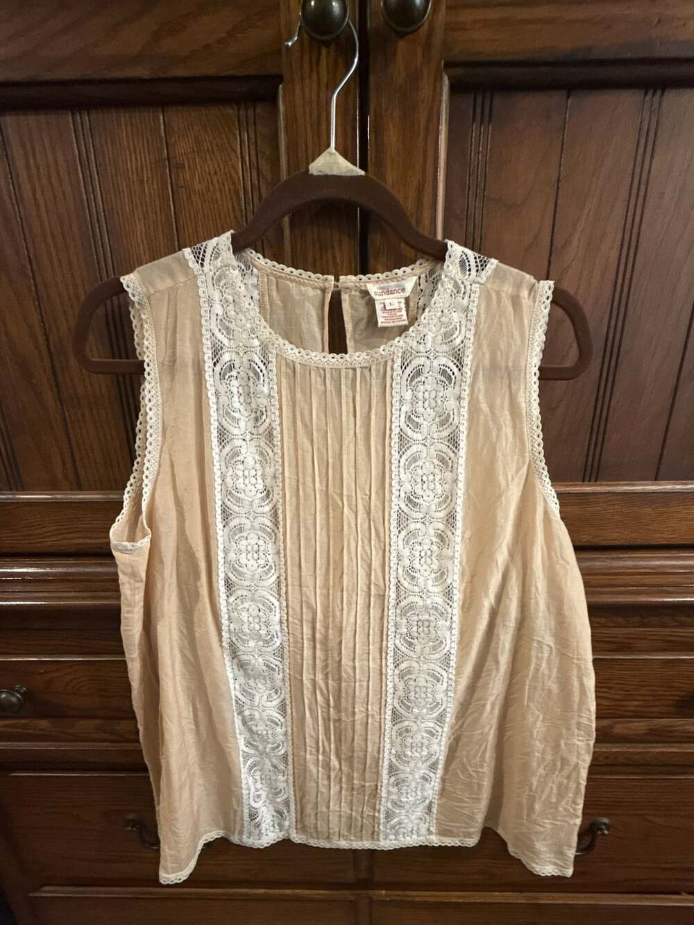 Sundance Sleeveless Top Size L Beige Crochet Lace Paneled Blouse boho